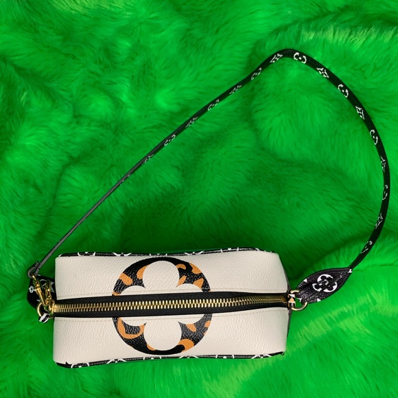 LOUIS VUITTON Beach Pouch limited ed! - Picture 2 of 5